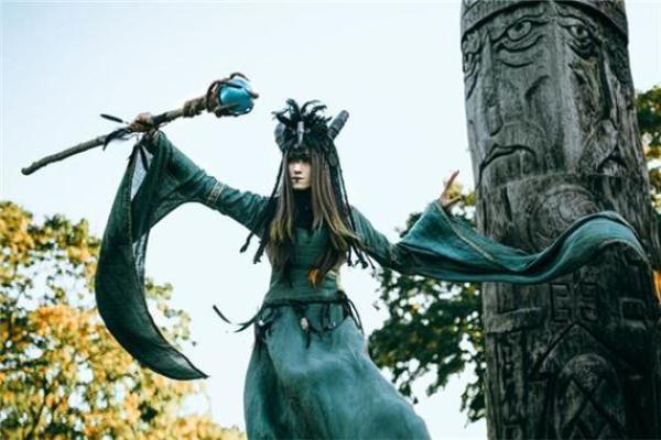 梦见算命大师
