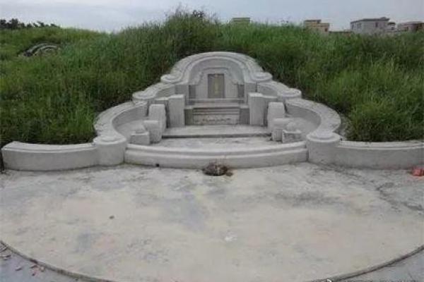阴宅风水：墓地别出现这些东西