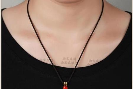 风水观点什么属相不适合戴玉石