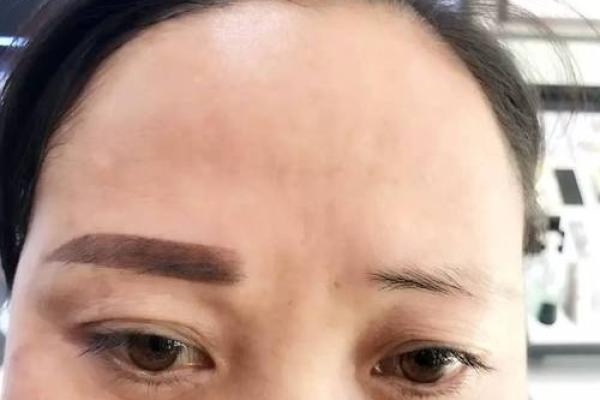 风水角度什么眉毛最好看最招财：长眉