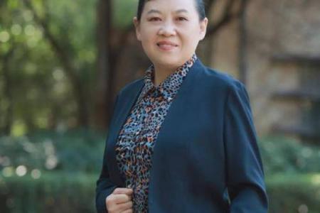国际易经风水研究院_在您的心目中最难忘的老师是哪一位