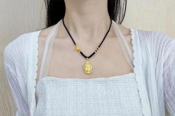 命里带观音的女子？是什么特征？