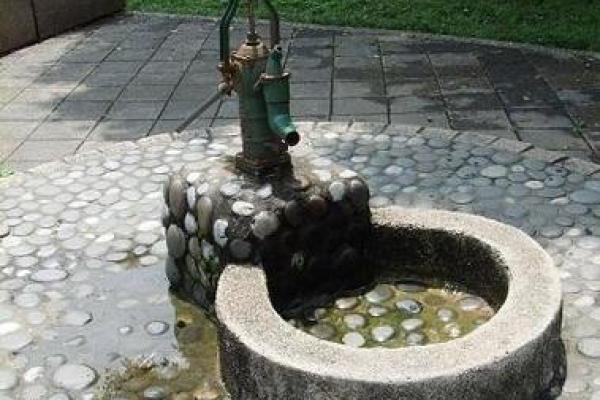 家里水井打在大门什么方位，打水井在大门的哪个方向好？