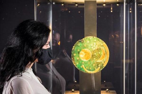 英国小王子的星盘走向