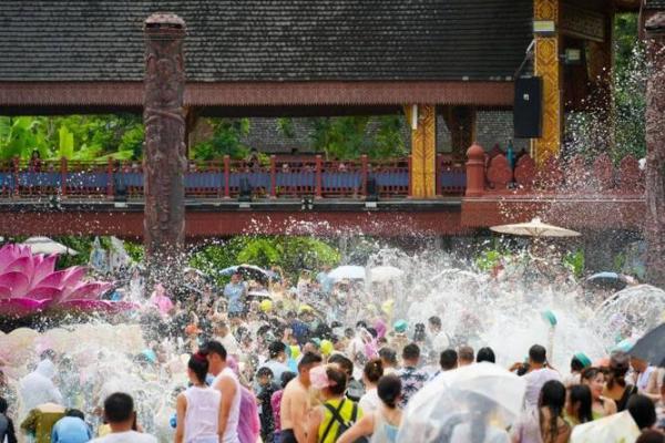 节日节气民俗节日，傣族泼水节