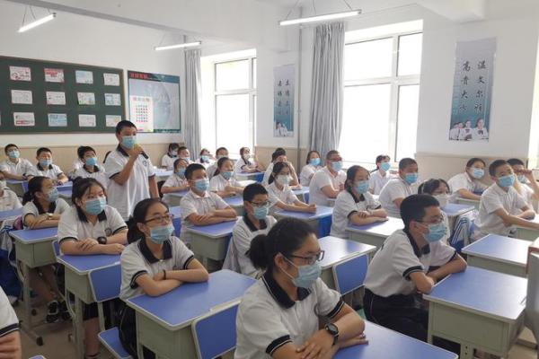 2019年6月15号丑时出生的男孩起名方法姓名