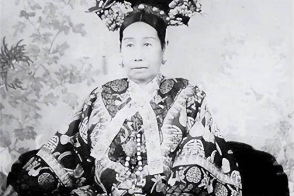 慈禧的八字