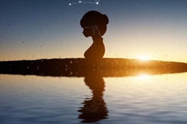 十二星座女真正深爱一个人的表现