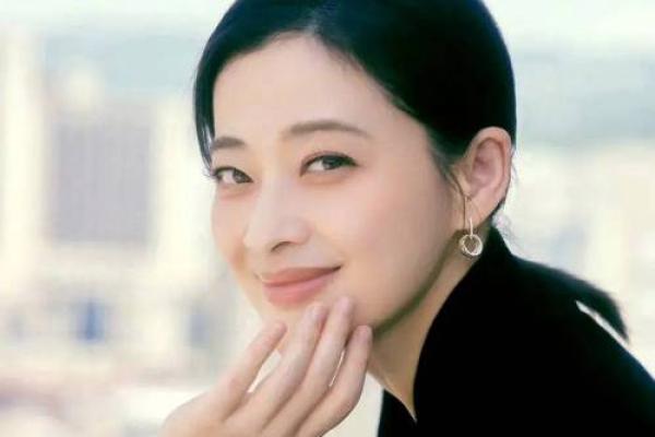 梅婷是什么星座，梅婷个人资料