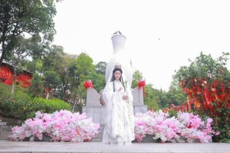 女生为什么不能拜观音